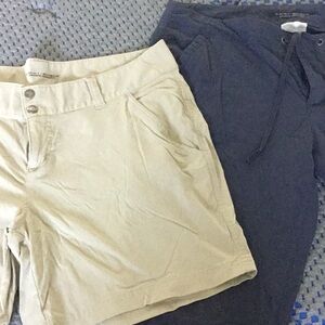 2 pair Columbia shorts